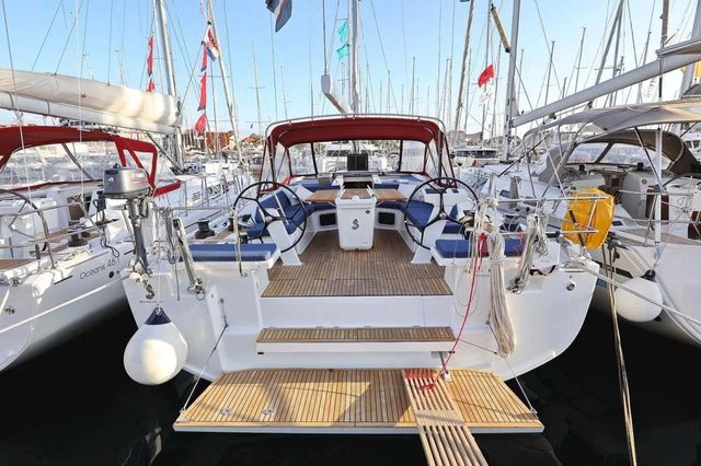 Beneteau Oceanis 51.1 2019