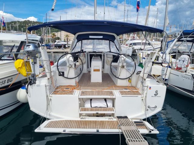 Beneteau Oceanis 38.1 2018