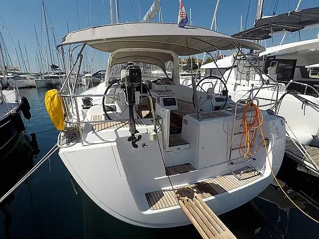 Beneteau Oceanis 50 2012