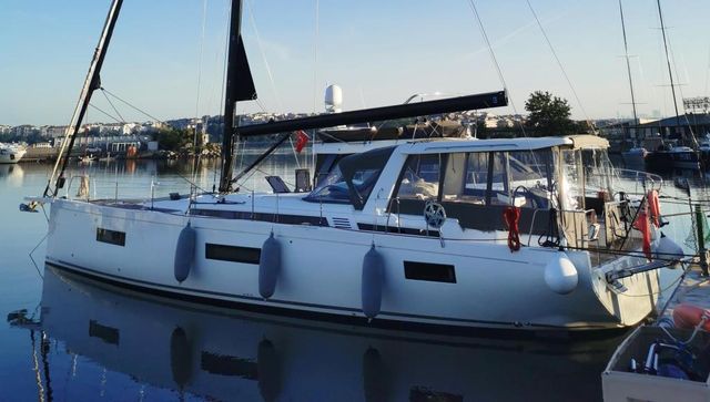 Beneteau Oceanis 60 2023