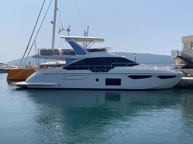 Azimut 60 Fly 2022