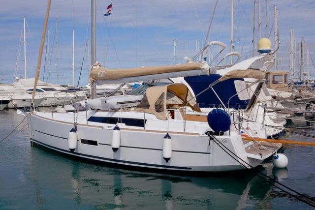 Dufour 350 Grand Large 2016