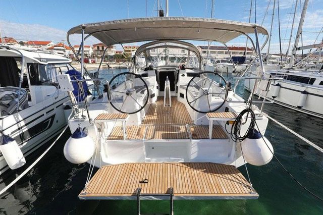 Beneteau Oceanis 34.1 2023