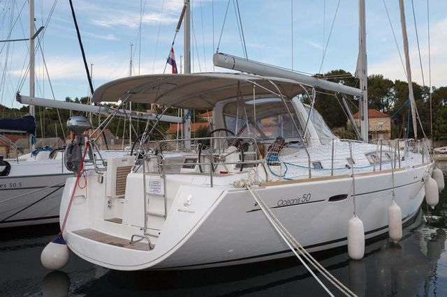 Beneteau Oceanis 50 Family 2012