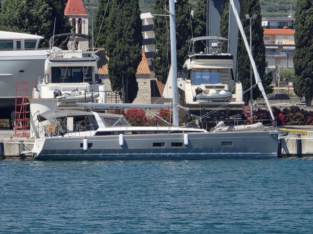 Beneteau Oceanis 55.1 2018