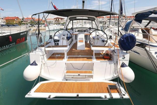 Beneteau Oceanis 35.1 2020